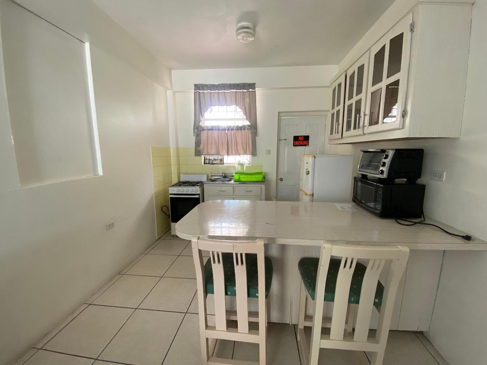 Melrose Beach Apartments Inc 布里奇敦 客房 照片